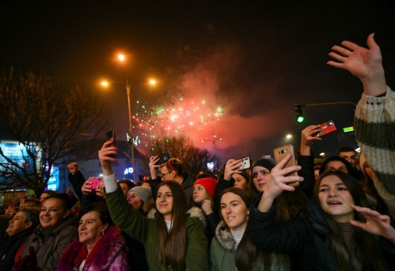 Spektakl na novoj lokaciji: Željko Samardžić i Brena na dočeku Nove godine u Banjaluci