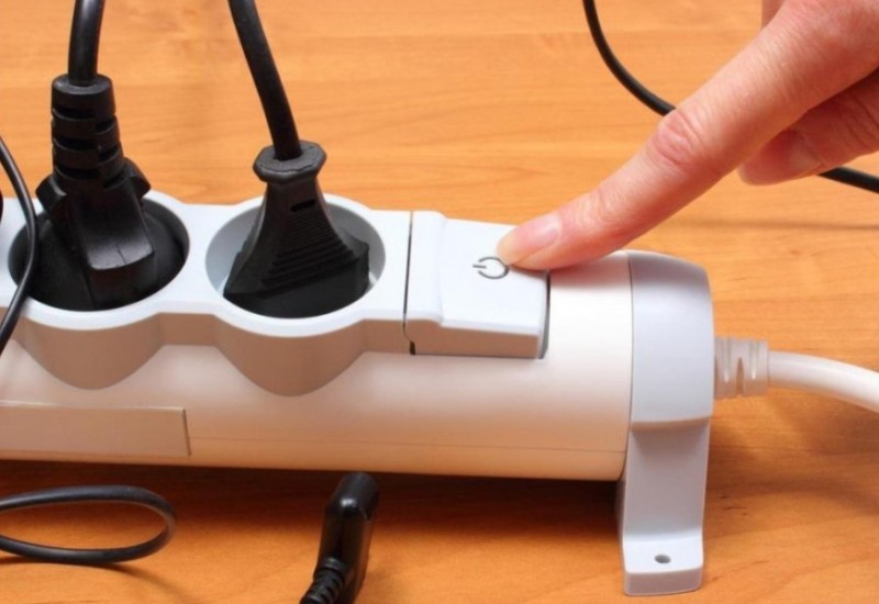 Predstavljaju rizik od povreda i strujnog udara: Povučena četiri tipa produžnog kabla