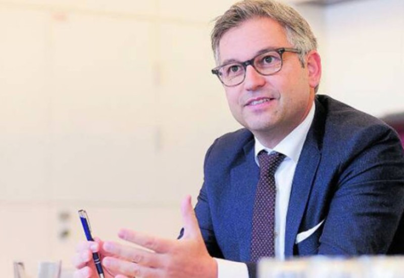 Austrijski ministar hospitalizovan nakon pada sa skutera