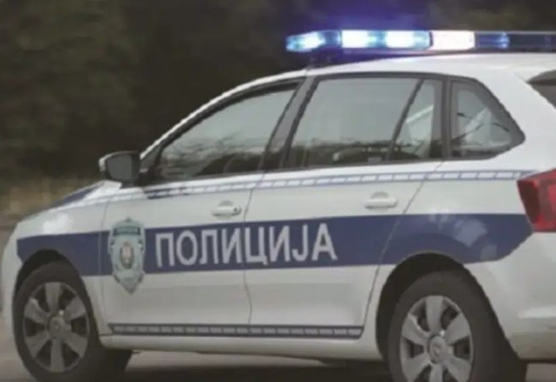 Izboden mladić, prolaznici ga zatekli sa ranama na ulici