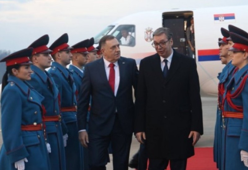 Vučić u Banjaluci: Predsjednik Srpske dočekao predsjednika Srbije VIDEO