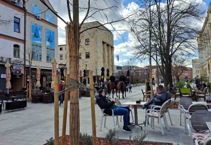 Uveče kiša: Sutra toplo i vjetrovito uz postepeno naoblačenje