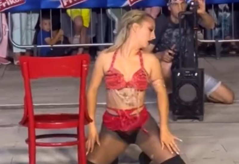 Skandal u Leskovcu: Djeca došla na kulturno-umjetničko veče, gledala striptiz (VIDEO)