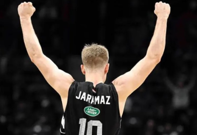 Jaramaz u Partizanu, Grobari u transu