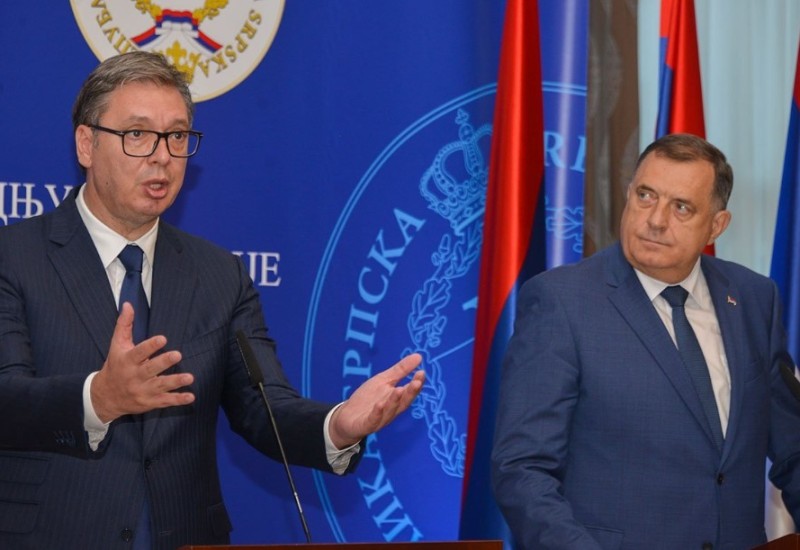 Vučić: Srbi u BiH u teškoj situaciji