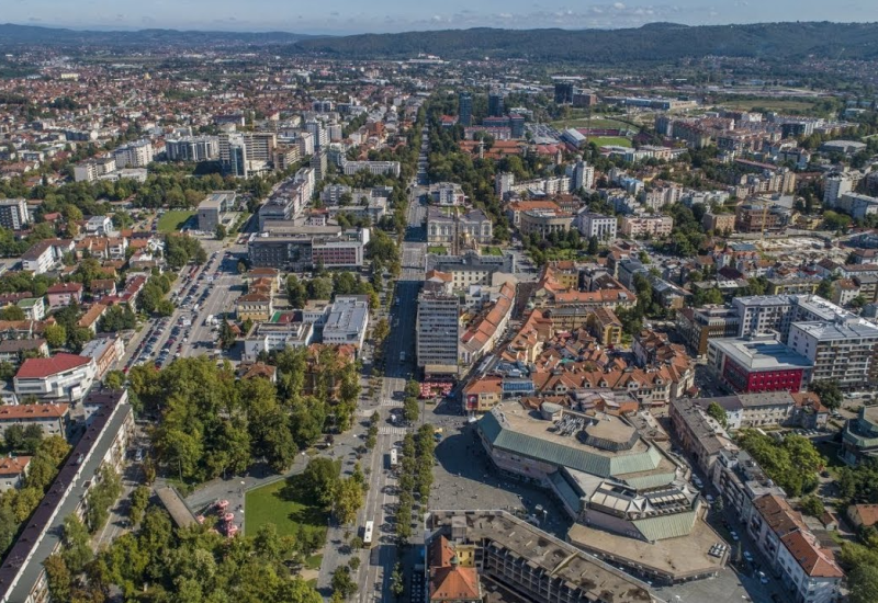 Pojedine ulice i naselja bez struje i vode