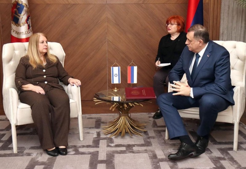 Izraelska ambasadorka zahvalila Dodiku na osudi plakata protiv Netanjahua u Sarajevu
