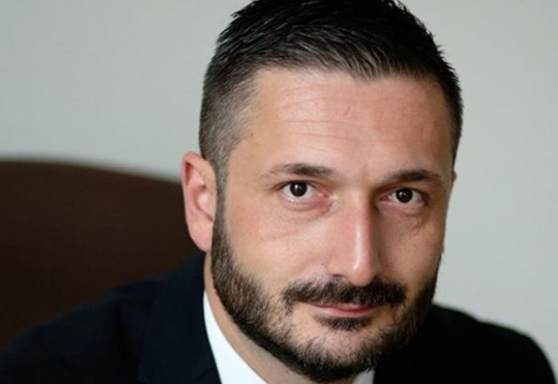 Kandidat za predsjednika Skupštine grada Ljubo Ninković na FB: "Crknite ratni profiteri i Mile s vama"