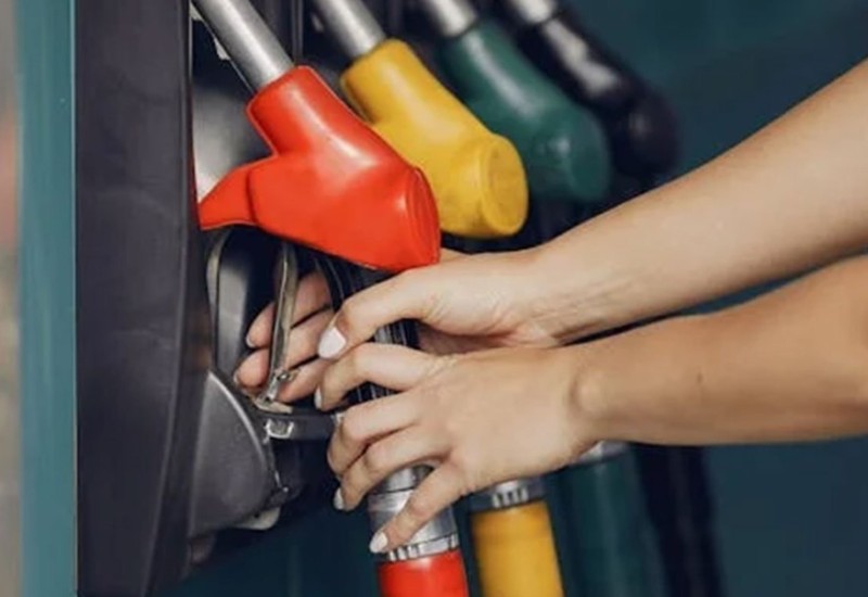 Otkrila "rupu" u sistemu, pa besplatno točila gorivo mjesecima