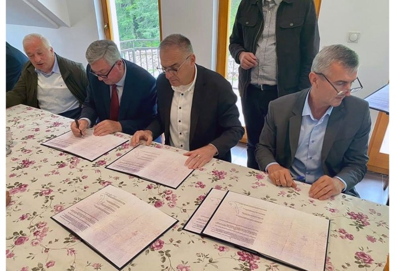 SDS želi da Banjaluku i Istočno Sarajevo poveže preko Zenice