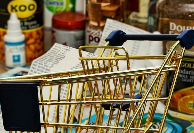 Španija neće naplaćivati PDV na hranu sve dok su cijene visoke