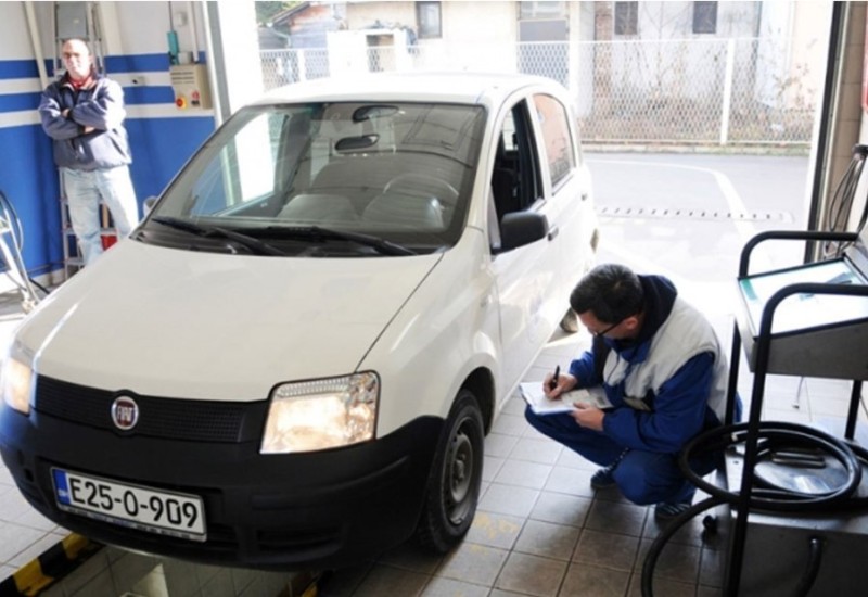 Uskoro jeftinija registracija vozila u BiH