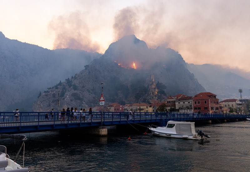 Pakao kod Omiša:  požar ostavio strašne posljedice: 36 povrijeđenih, sedam u životnoj opasnosti