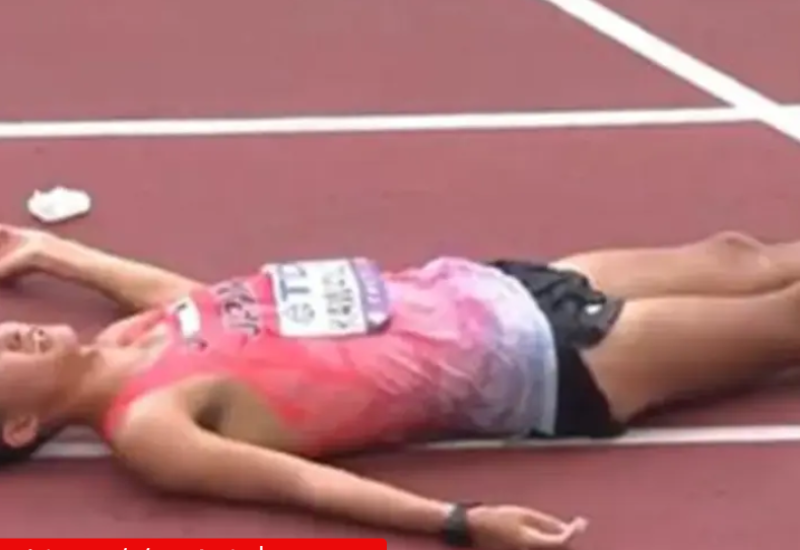 Užas na Svjetskom prvenstvu: Takmičar se srušio na stazu, poznato u kakvom je stanju