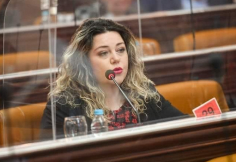 Mirna isprovocirala Ješićevu: “Zašto dijete nije u privatnom vrtiću?” Ješić joj odbrusila: Sram vas bilo!