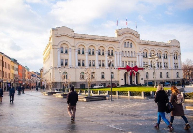 Mladi ljudi napuštaju BiH, a 40 odsto trajno