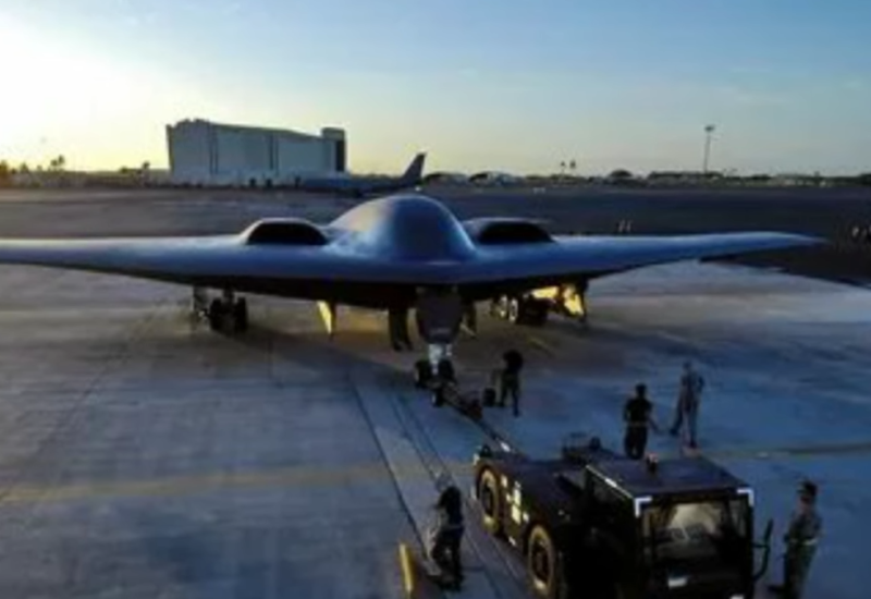 Zapalio se američki nuklearni bombarder VIDEO