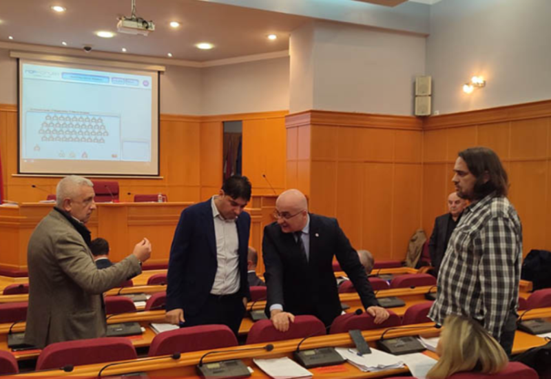 Galama i svađa: Prekinuta sjednica u trebinjskoj Skupštini