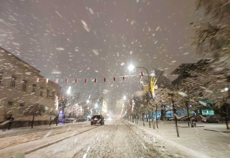 Obilne padavine, vjetar i snijeg do subote