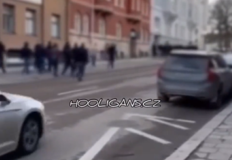 Obračun huligana postao viralan: Urlici odzvanjali gradom (VIDEO)