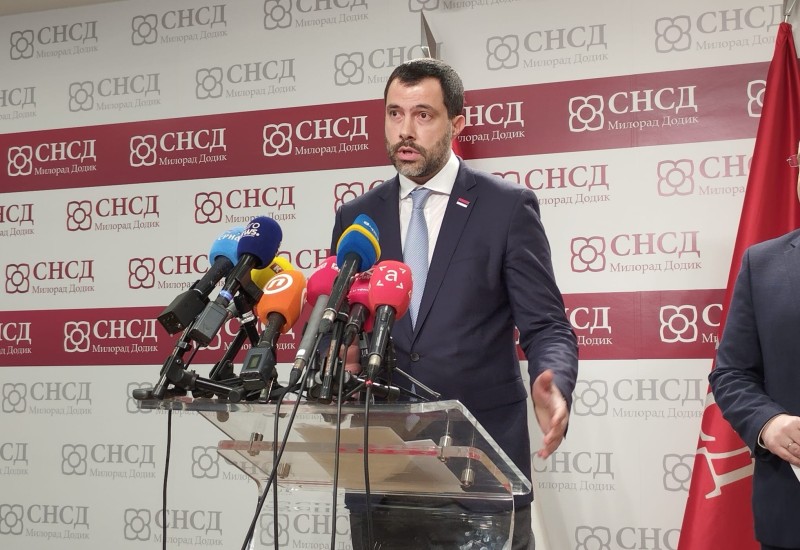 Igor Dodik: SNSD vodi računa o zaduženosti Srpske