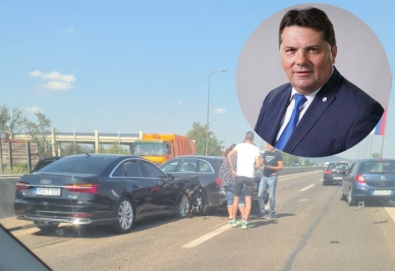 Stevandić imao udes: Službeno vozilo NSRS jedno od učesnika sudara