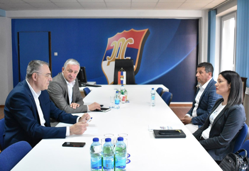 Opozicija kao rogovi u vreći: Iduće sedmice sastanak, ne zna se ko će doći