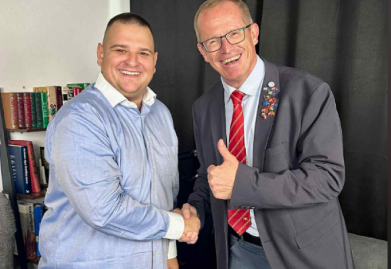 Bilbija u podcastu razapeo kontroverznog NATO lobistu i srbomrsca Guntera Felingera