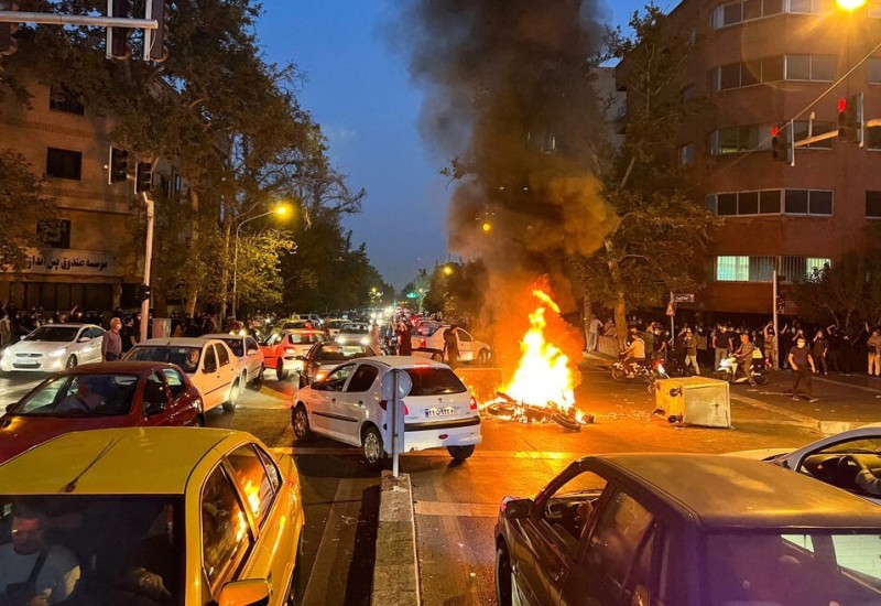 IRAN: Krvavi protesti, kasno je za razgovor