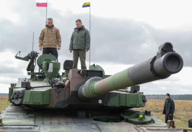 Poljska najnovije tenkove K2 Panther rasporedila na granicu s Rusijom