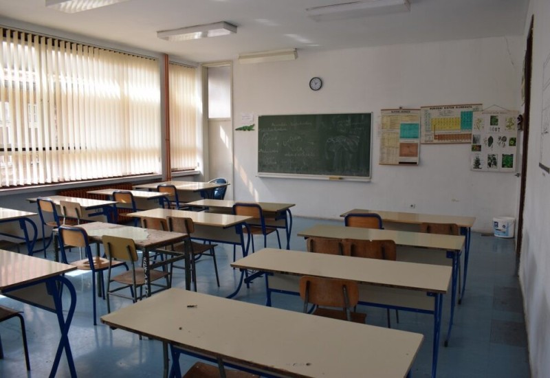 Školovanje u Srpskoj prekinulo 577 đaka