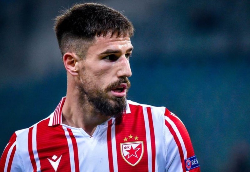 Miloš Degenek po treći put oblači dres Zvezde?