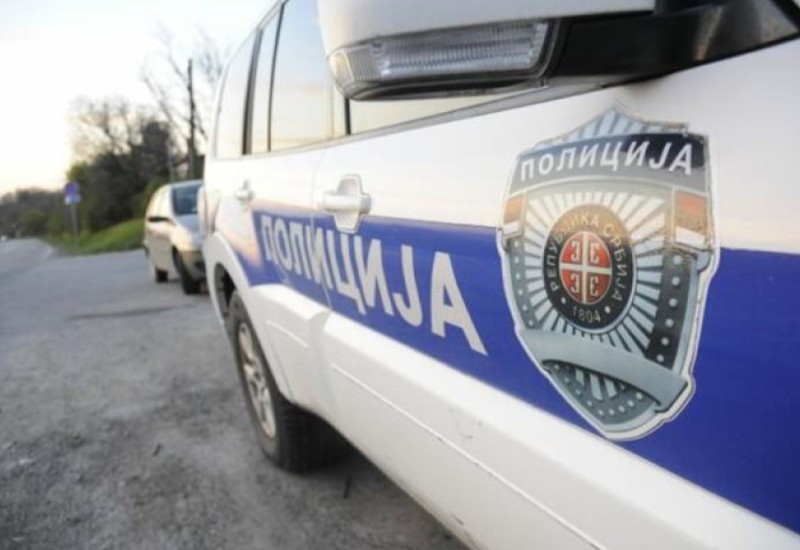 Uhapšen muškarac koji je udario ženu automobilom i pobjegao sa lica mjesta