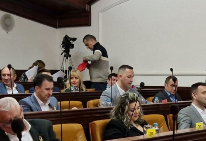Lazić citirao “Breskvicu”, Amidžić poentirao: Djeca ne glasaju