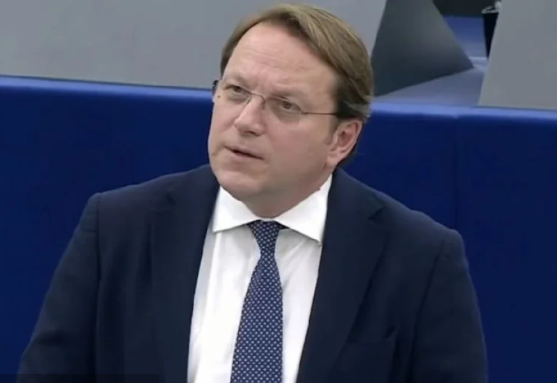 Varhelji nazvao “idiotom” hrvatskog poslanika u EP nakon pitanja o “srpskom hegemonizmu u Crnoj Gori”
