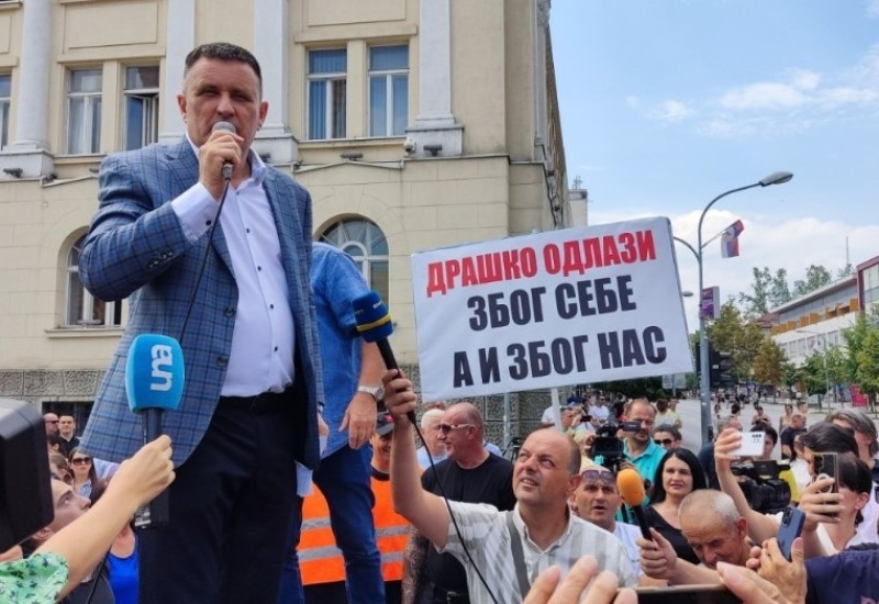 SNSD blokirao saobraćaj u centru Banjaluke, Đajić najavio zauzimanje Gradske uprave