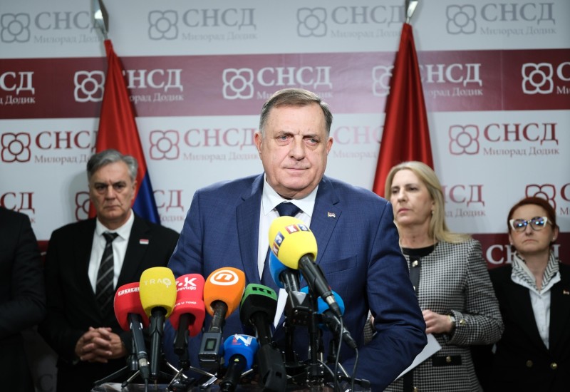 Dodik: Srpska ide naprijed kada vodi računa o porodici, borcima, sportu i mladima
