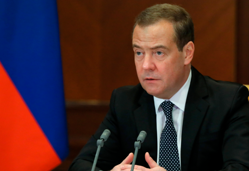 MEDVEDEV: Zapad približava planetu trećem svjetskom ratu