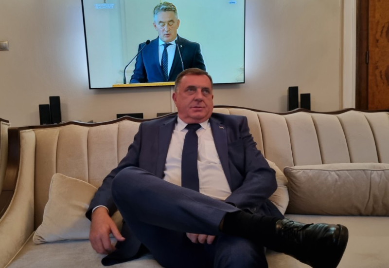 Dodik: To je politika laži, podvala i sramoćenja BiH