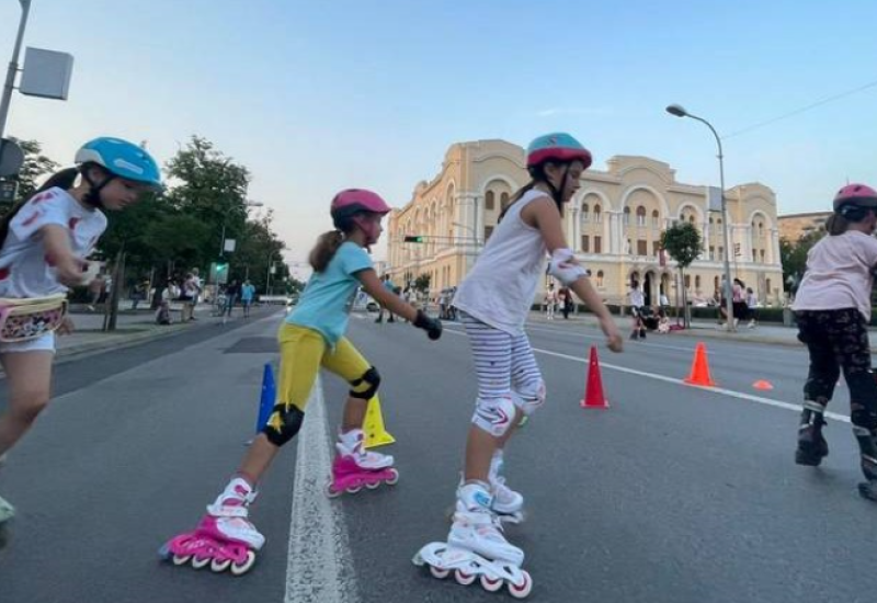 BANJA LUKA: Za najmlađe učesnike organizovana rolerijada