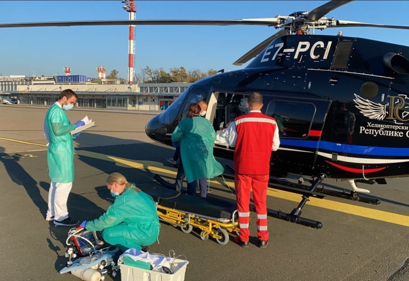 Helikopterski servis: Pacijent transportovan iz bolnice u Foči na UKC