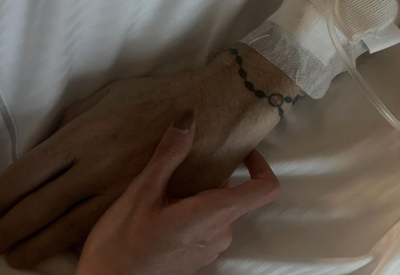 Mihine kćerke objavile potresne fotografije iz bolnice: "Tata, treba mi tvoj zagrljaj..."