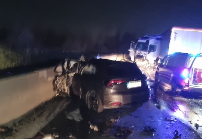 Vozilo smrskano: Dobojlija poginuo u stravičnom sudaru FOTO