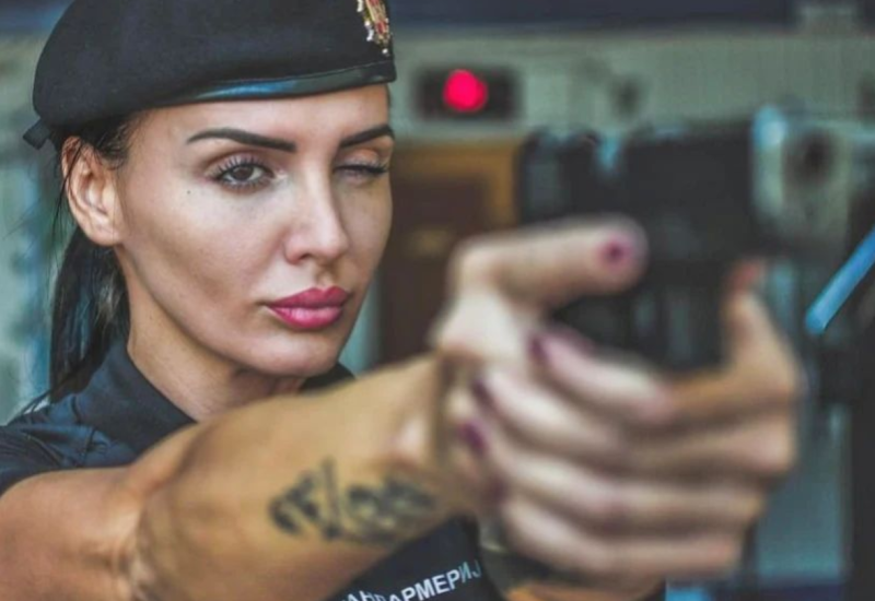 Biba je najseksi srpska žandarka