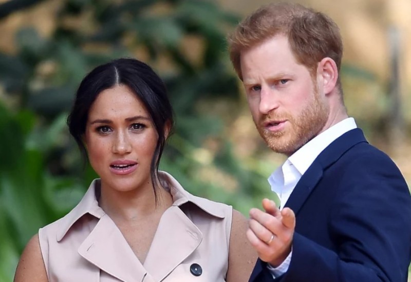 Princ Harry i Meghan Markle "za dlaku" izbjegli sudbinu princeze Diane, jurili ih paparazzi