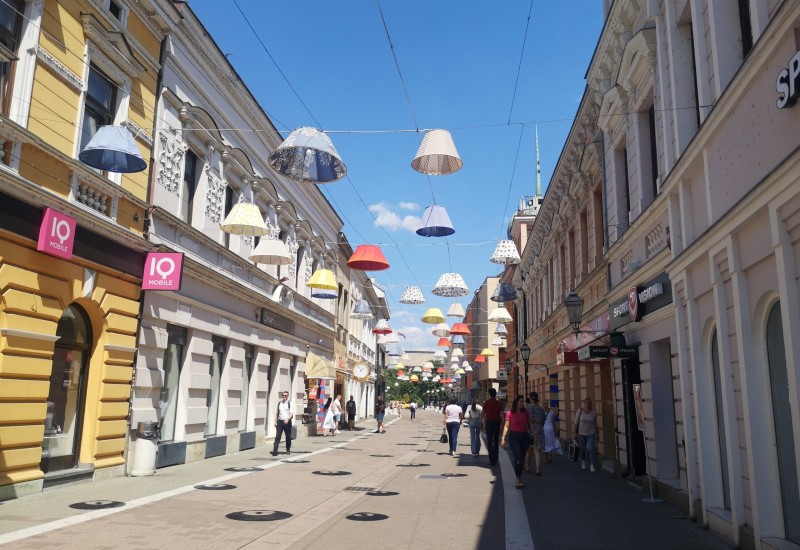 Tokom dana pretežno sunčano i toplije