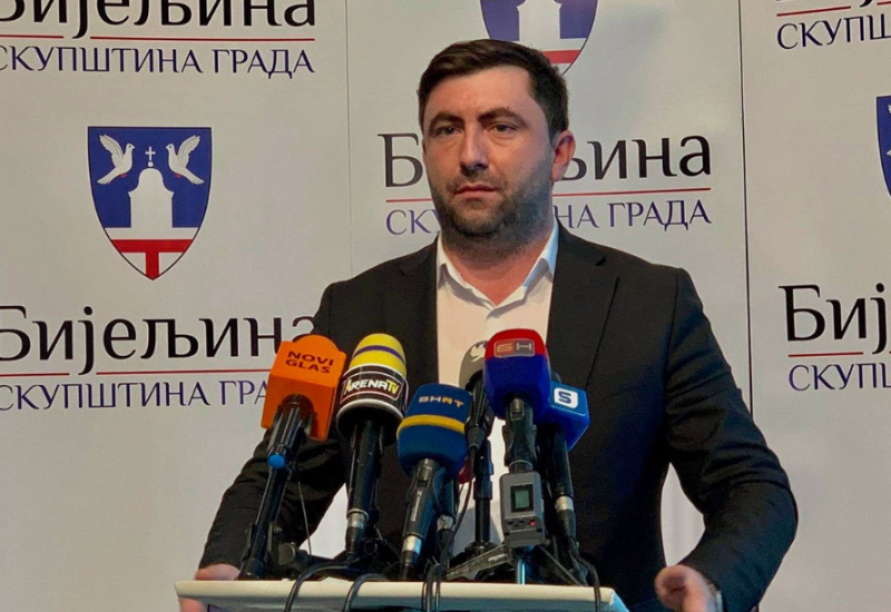 Ljubiša Petrović kupuje klavir, cijena do 500.000 KM