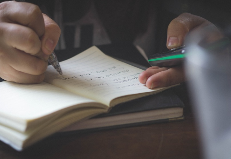 Roditelji srpske djeca u Glamoču razočarani: Uskraćeno im pravo da u školi uče maternji jezik