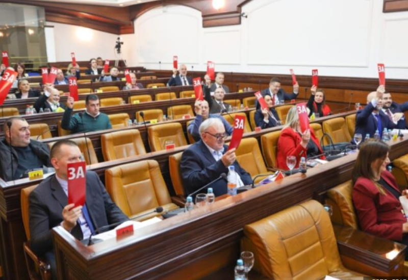 Odbornici odobrili dva kredita od 15 miliona KM, pa prekinuli sjednicu: Nastavak naredne sedmice