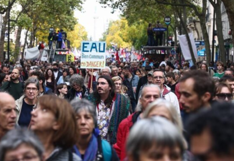 Francuska staje: Sindikati na ulicama, škole zatvorene, vozovi u zastoju VIDEO
